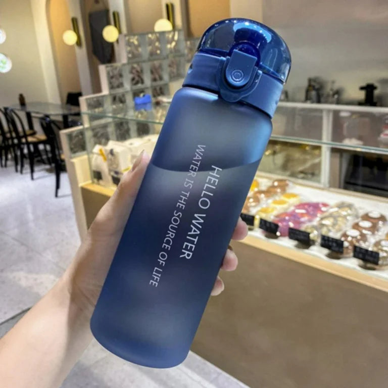 Hello water Freeze plastic water bottle 780ml