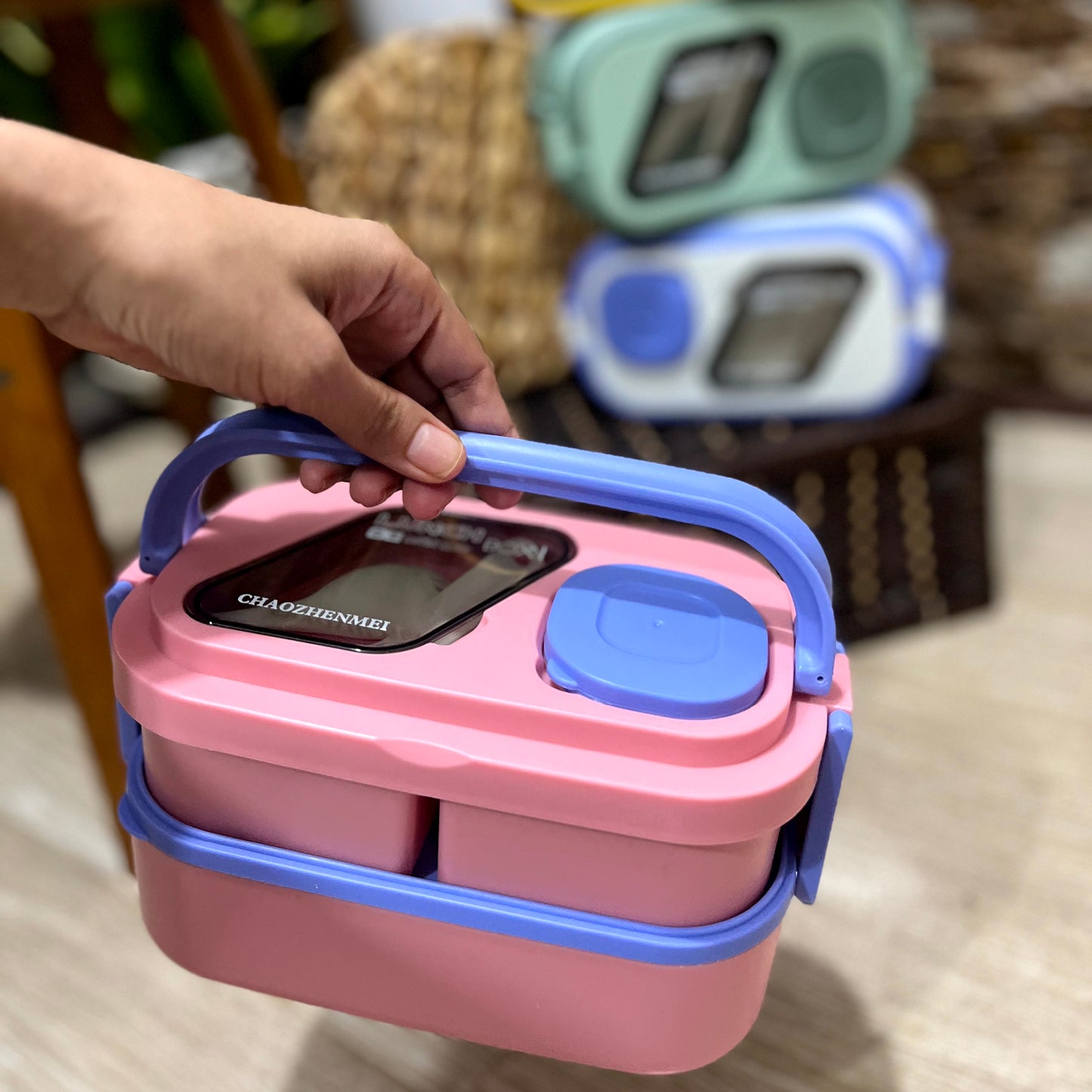 Elegant Lunchbox with spoons